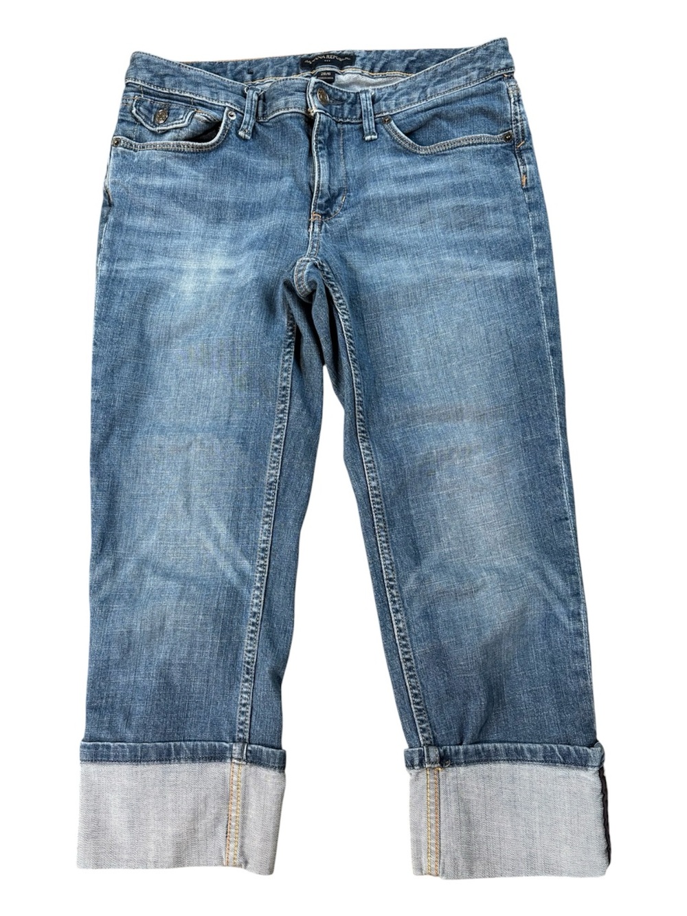 Banana Republic Cuffed Cropped Jeans.  Size 6